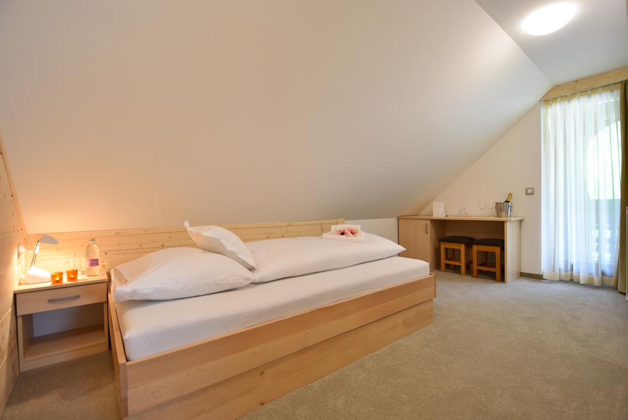 Privillage Stare - B&B Bohinj Room photo